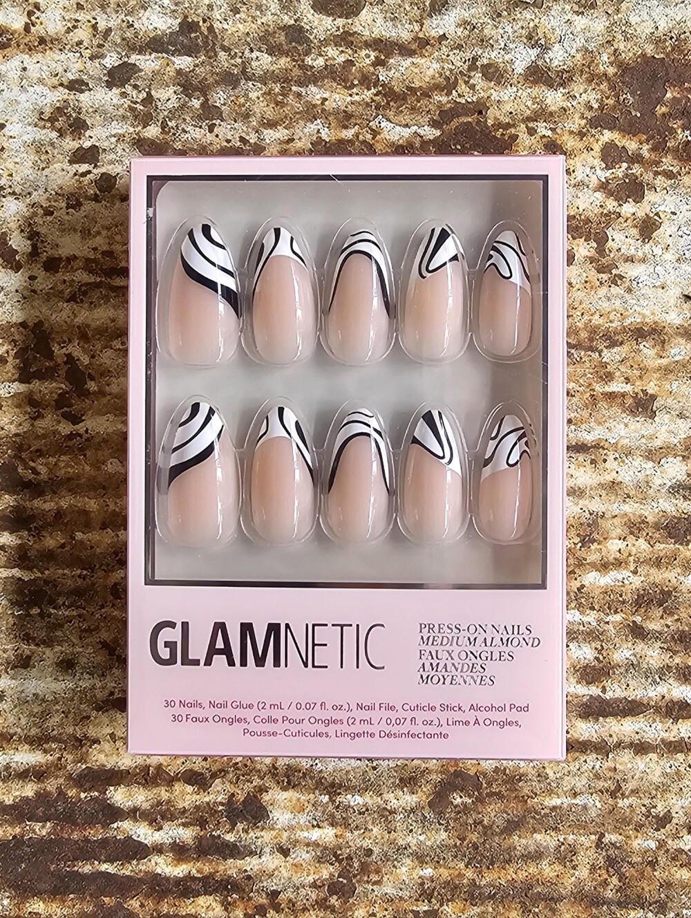 Glamnetic Untamed Medium Almond Press-On Nails